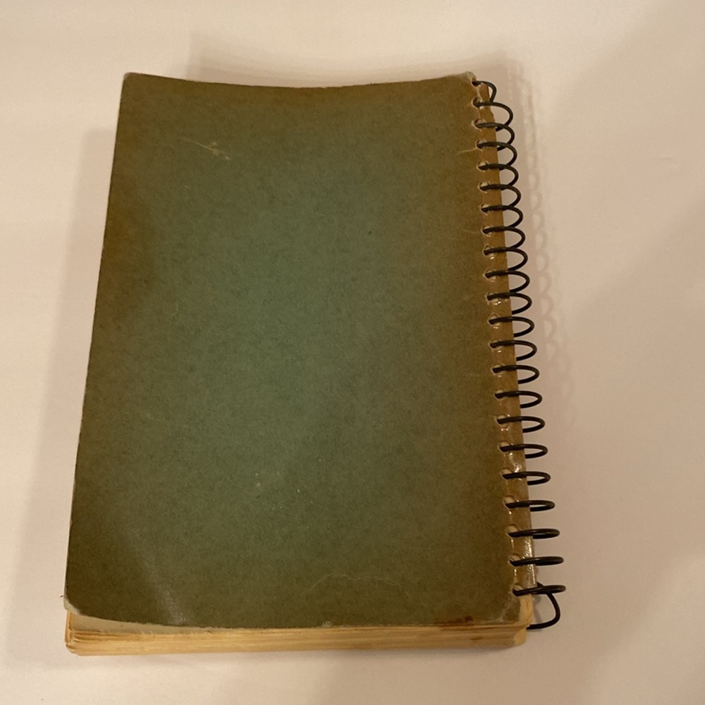 "Stove Pilot Favorite Recipes, Maxwell AF Base 1948 Military Wives Cookbook - Picture 4 of 16